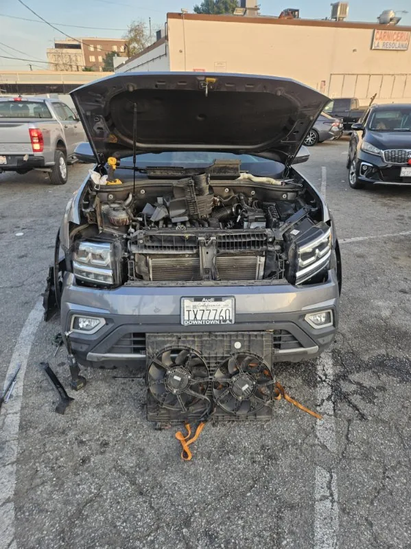 Front cooling system with cooling fans removed